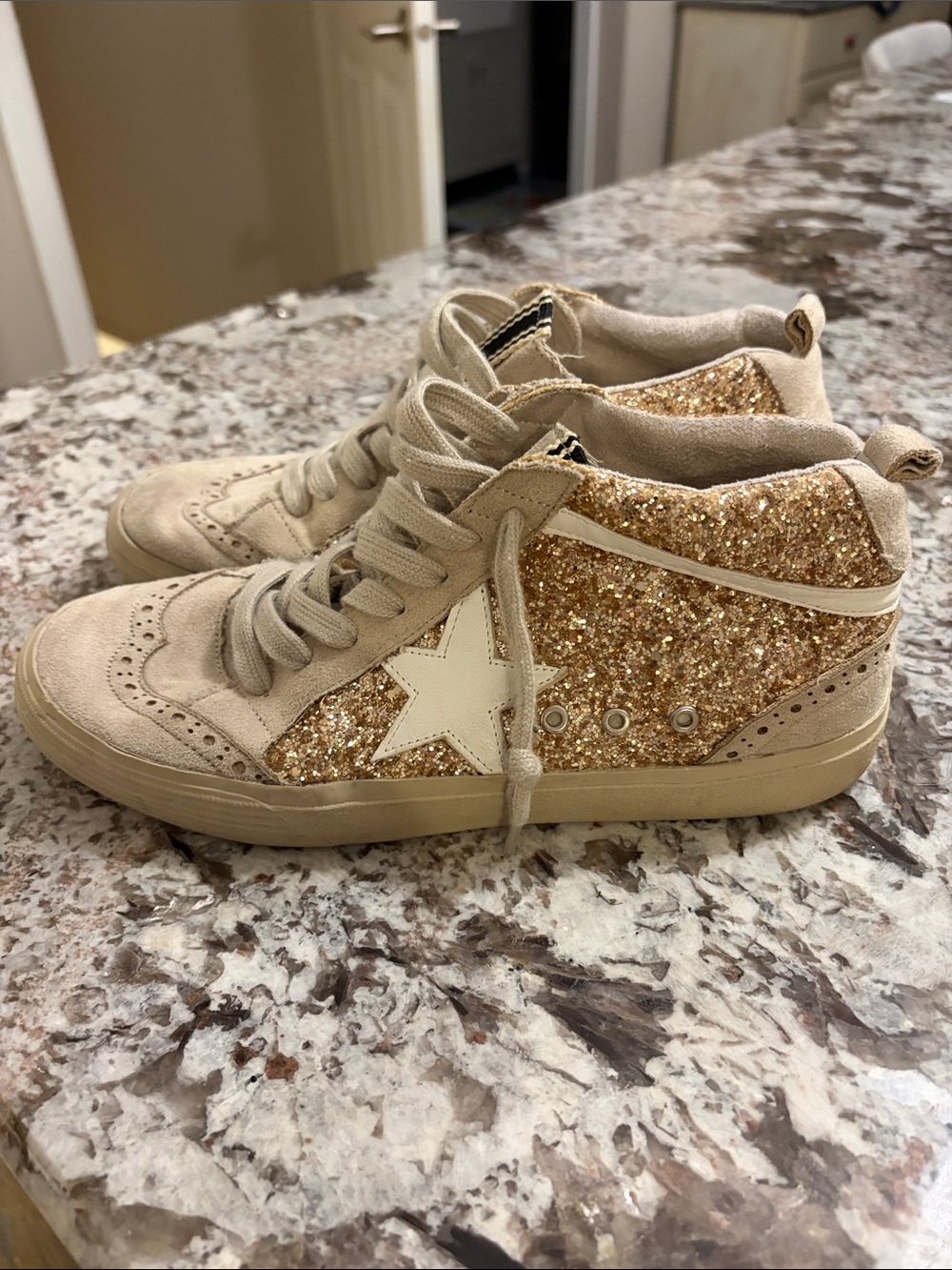SHU SHOP: RINA SNEAKER size 8.5